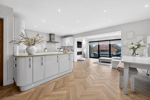 undefined, Heathbrook Avenue, Kingswinford, DY6