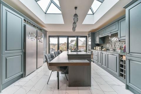 3 bedroom end of terrace house for sale, Beauchamp Road, Crystal Palace, London, SE19