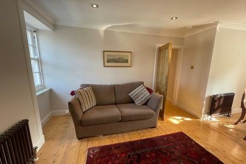 undefined, White Horse Close, Canongate EH8