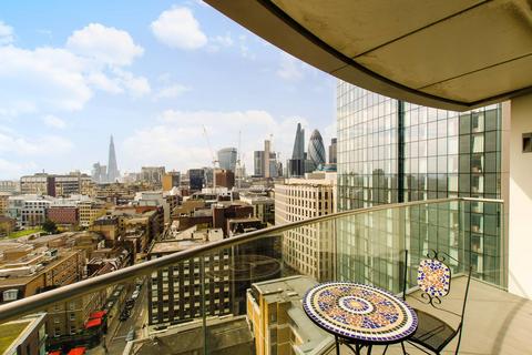 undefined, Alie Street, Aldgate, London, E1