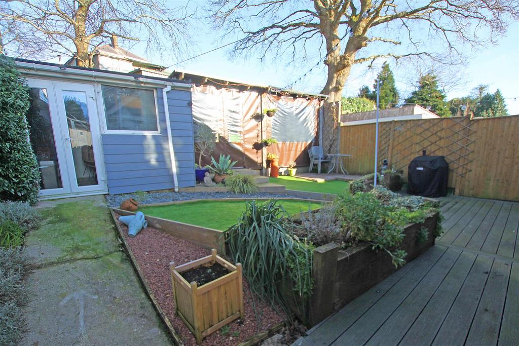 Garden b.jpg