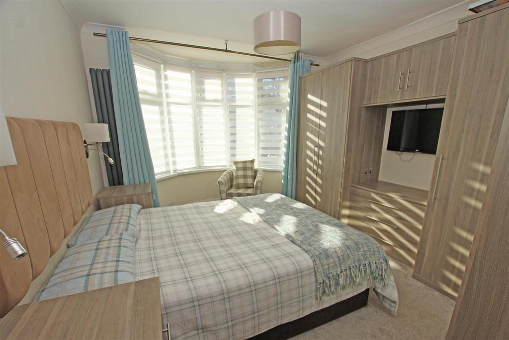 Bedroom one.jpg