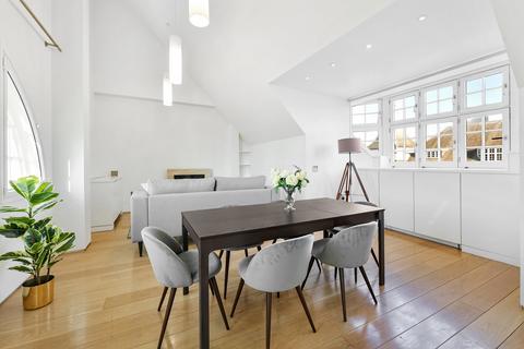 3 bedroom apartment to rent, Swallow Street, London, W1B