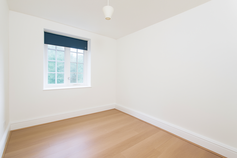 2 bedroom flat to rent, Frogmore, London, SW18