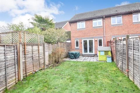 undefined, Lyndsey Close, Hampshire GU14