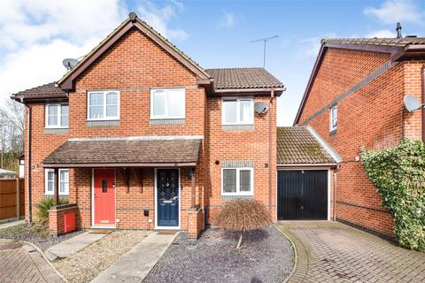 undefined, Lyndsey Close, Hampshire GU14