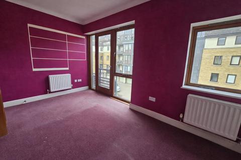 2 bedroom detached house to rent, Vantage Mews, London