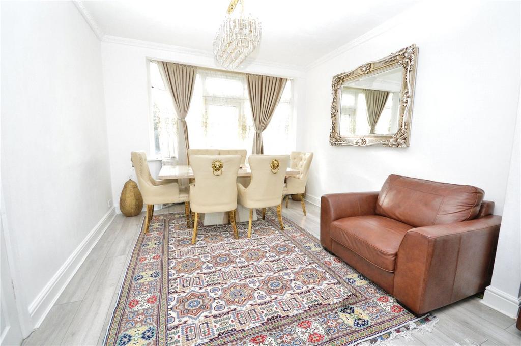 Living/Dining Room