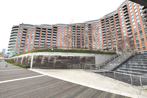 undefined, New Providence Wharf, London E14