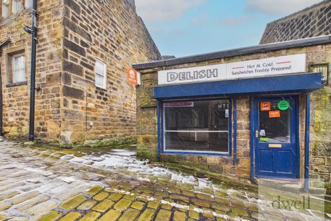 undefined, Town Street, Yeadon, Leeds, LS19