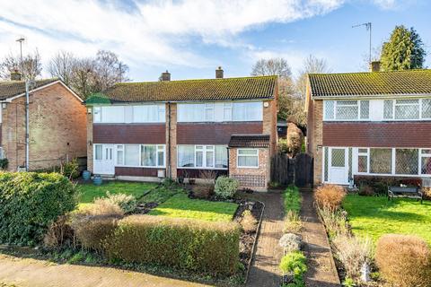 Mancroft Road, Aley Green, LU1