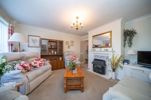 undefined, Mancroft Road, Aley Green, LU1