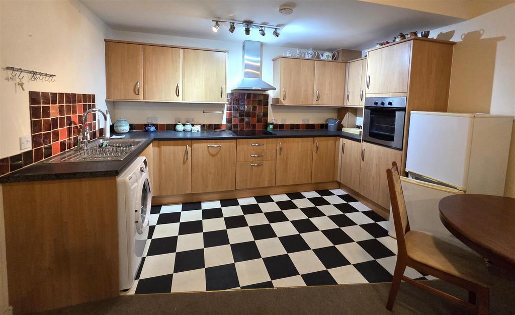 Kitchen .jpg