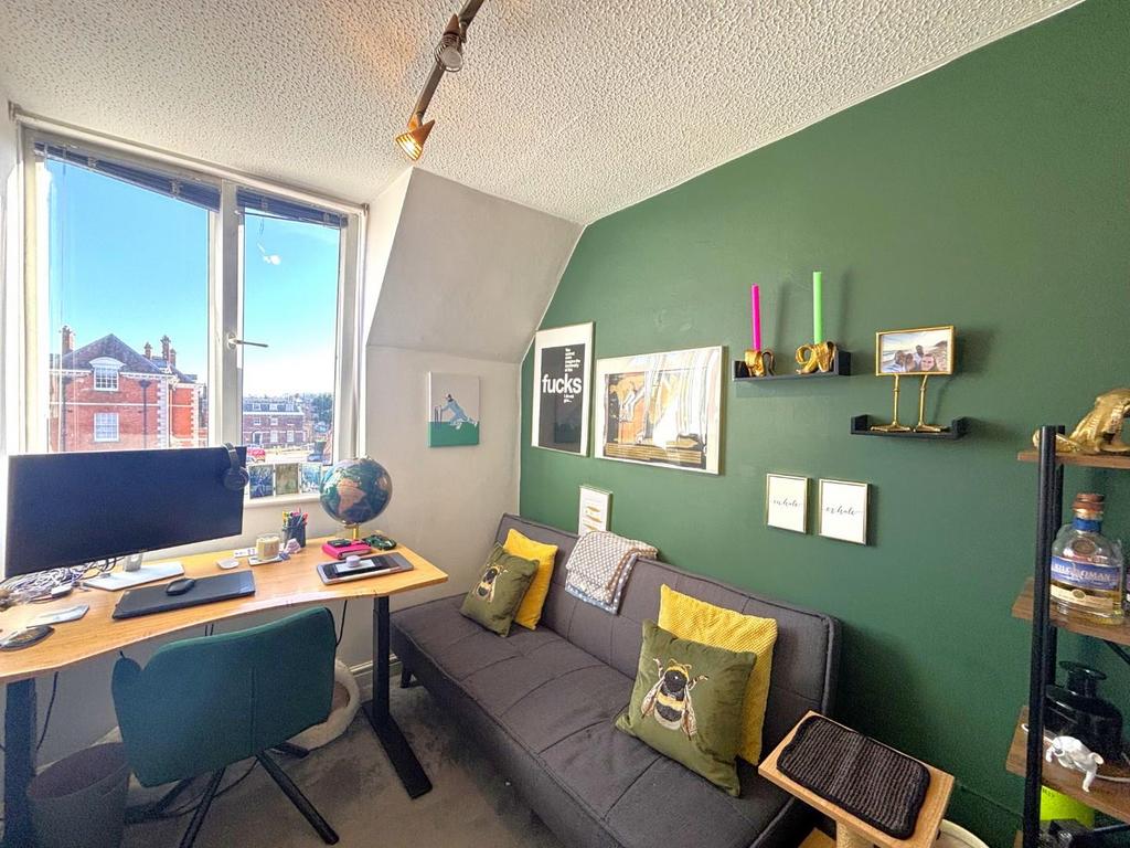 Bedroom 2.jpeg