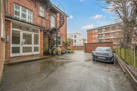 1 bedroom apartment for sale, Palmeira Avenue, Hove, East Sussex