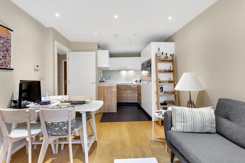 1 bedroom apartment for sale, Devizes Street, London N1