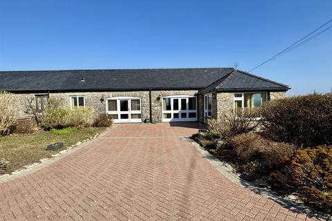 undefined, Hafoty, Plas Newydd Farm, Llangoed