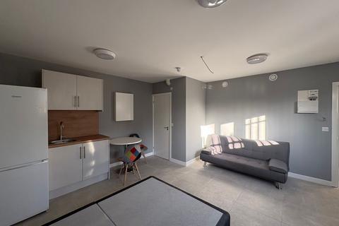 undefined, 2a Burnside Road G10 Dagenham RM8 1XD