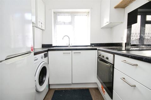 2 bedroom maisonette to rent, Brunswick Gardens, Ilford IG6