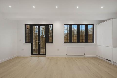 1 bedroom flat to rent, Nether Street, West Finchley London N3