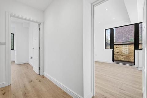 1 bedroom flat to rent, Nethr Street, West Finchley London N3
