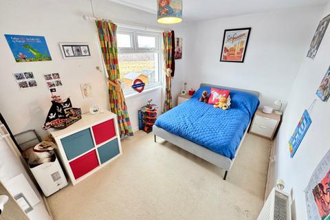 3 bedroom semi-detached house for sale, Blackthorn Avenue, Beith