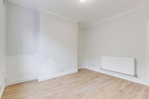 3 bedroom terraced house for sale, Westwood Road, Nottingham NG2