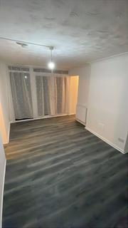 undefined, Long Riding, Basildon SS14