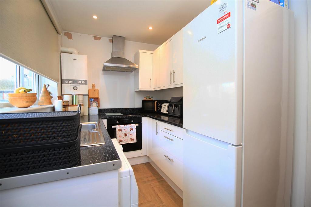Kitchen..jpg