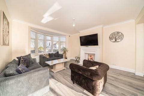4 bedroom end of terrace house to rent, Ena Road, London