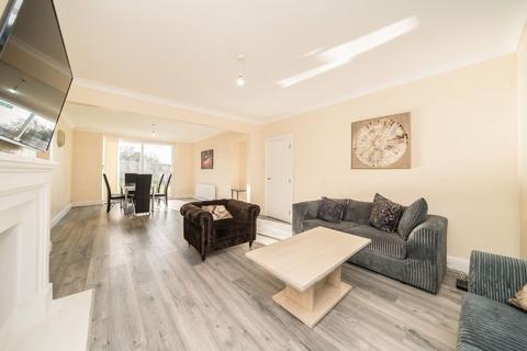 4 bedroom end of terrace house to rent, Ena Road, London