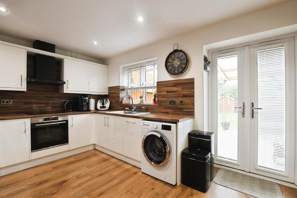 Fitted Kitchen