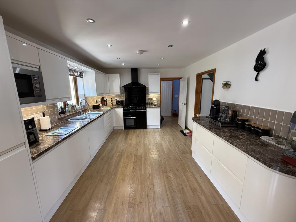 Rear Kitchen/Dining Room
