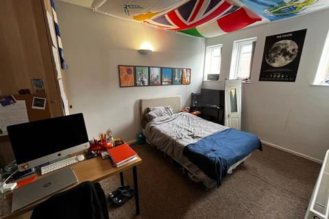 2 bedroom apartment to rent, London Road, Leicester LE2
