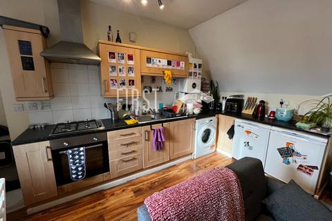 2 bedroom apartment to rent, London Road, Leicester LE2