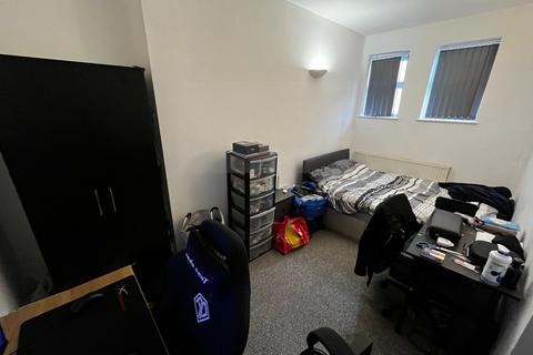 2 bedroom apartment to rent, London Road, Leicester LE2