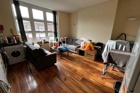 2 bedroom apartment to rent, London Road, Leicester LE2