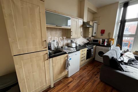 2 bedroom apartment to rent, London Road, Leicester LE2