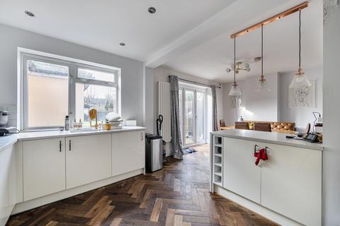 4 bedroom semi-detached house for sale, Blanchmans Road, Warlingham CR6