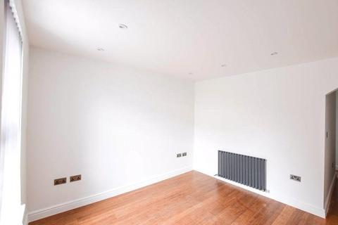 3 bedroom terraced house to rent, Worlds End Lane, Orpington BR6
