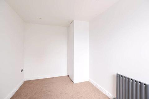 3 bedroom terraced house to rent, Worlds End Lane, Orpington BR6