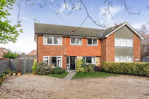 undefined, Leatherhead Road, Bookham