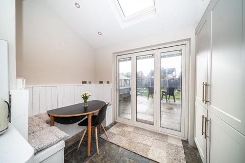undefined, Adstone Road, Caddington, LU1