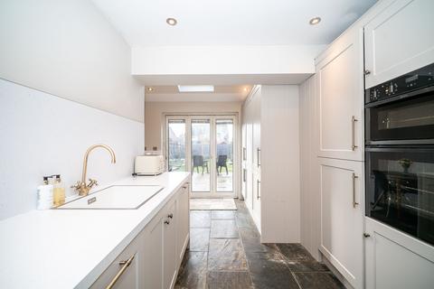 undefined, Adstone Road, Caddington, LU1