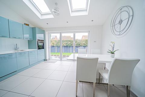 undefined, Stoneton Crescent, Balsall Common, CV7