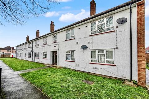 undefined, Staines Road, Hounslow TW4