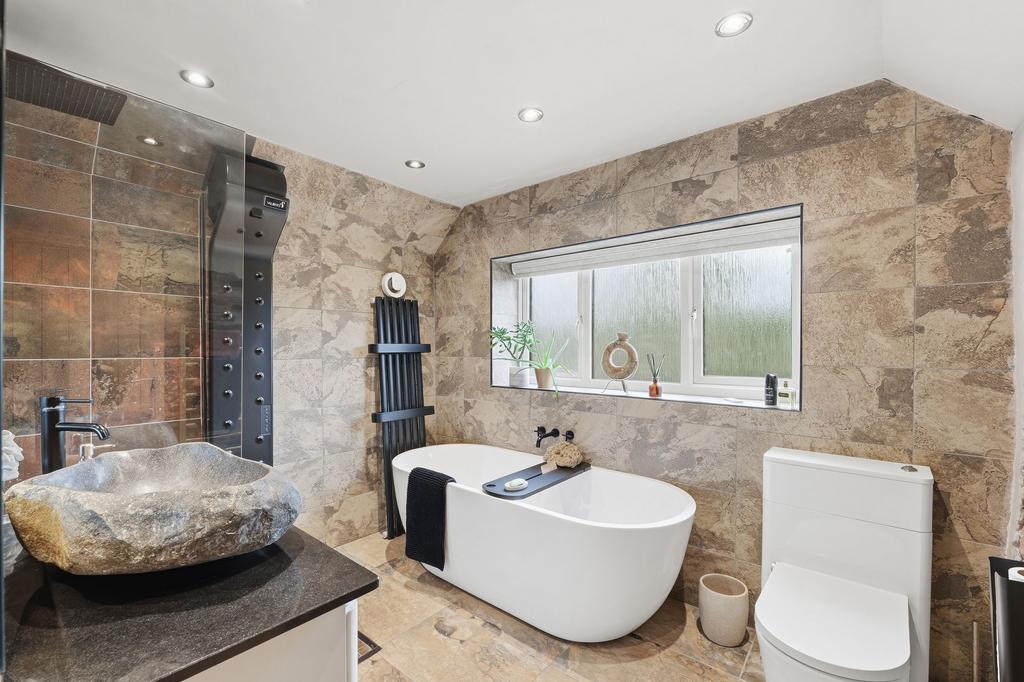 Main Bathroom