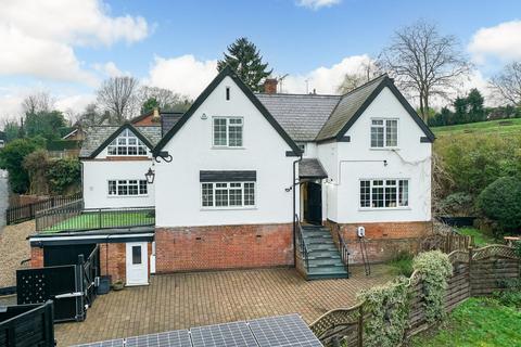 undefined, Leighton Road, Great Billington, LU7