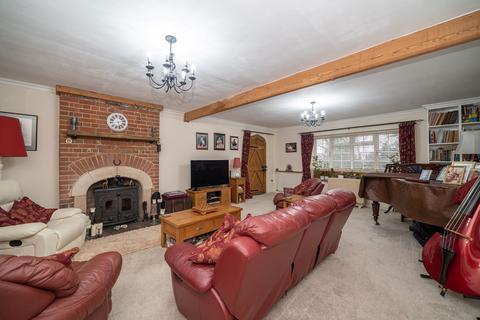 undefined, Leighton Road, Great Billington, LU7