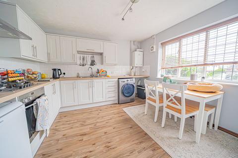 undefined, Dell Farm Close, Knowle, B93